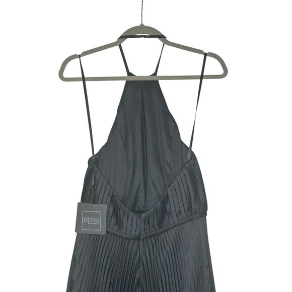 Mac Duggal Black Pleated Plunge Neck Wide Leg Jumpsuit 27457 | 4 - Picture 9 of 10